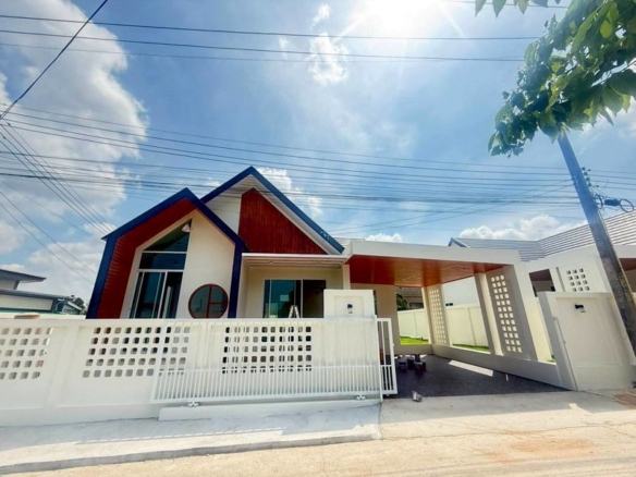 Nordic Style Detached House 3 Bed, 3 Bath 64 SQW. @ Phet Kanchana Village