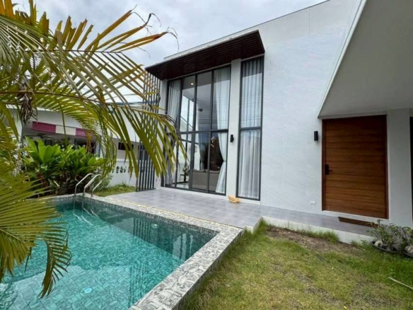 Private Pool Villa 3 Bed, 2 Bath  74 SQW. @ Naklua