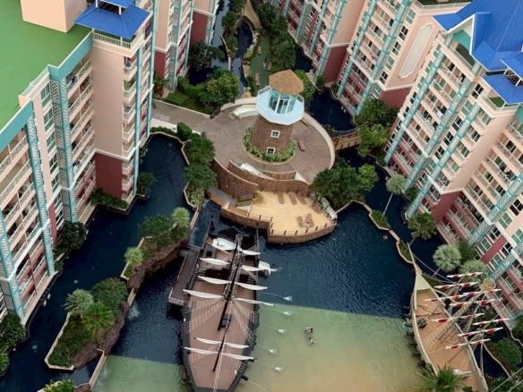 Resort-Style Condo 1 Bed, 1 Bath 37 SQM. @ Grand Caribbean Pattaya