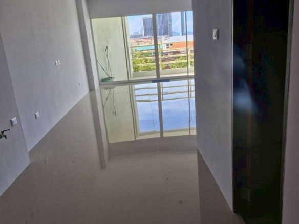 Convernient Transport Studio 48 SQM. @ View Talay5 D
