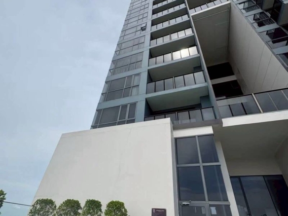 Contemporary Condo 1 Bed, 1 Bath 33 SQM. @ Andromeda Condo