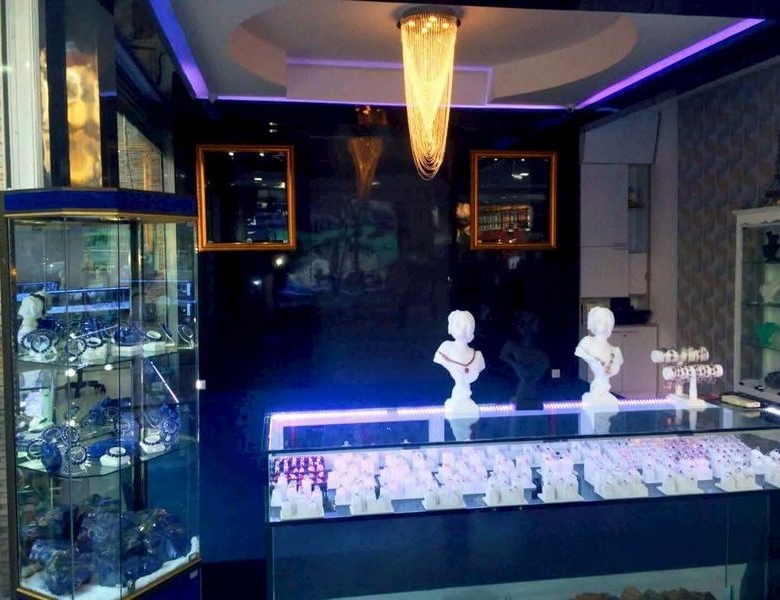 Four – Story Commercial Building 57 SQM. @ Central Pattaya