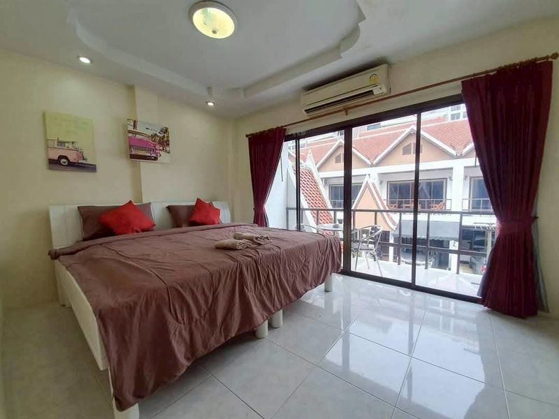 m800x1200 (13) Townhouse 2 Story 4 Bed, 5 Bath 18 SQW. @ Pratamnak Hill Soi 5
