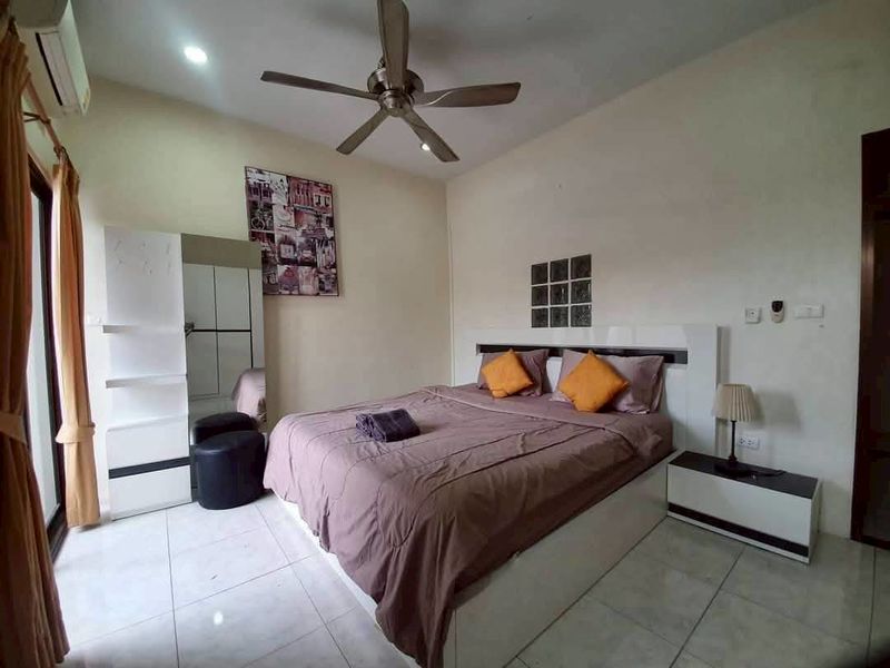 m800x1200 (15) Townhouse 2 Story 4 Bed, 5 Bath 18 SQW. @ Pratamnak Hill Soi 5