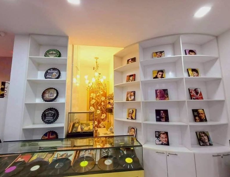 Four – Story Commercial Building 57 SQM. @ Central Pattaya