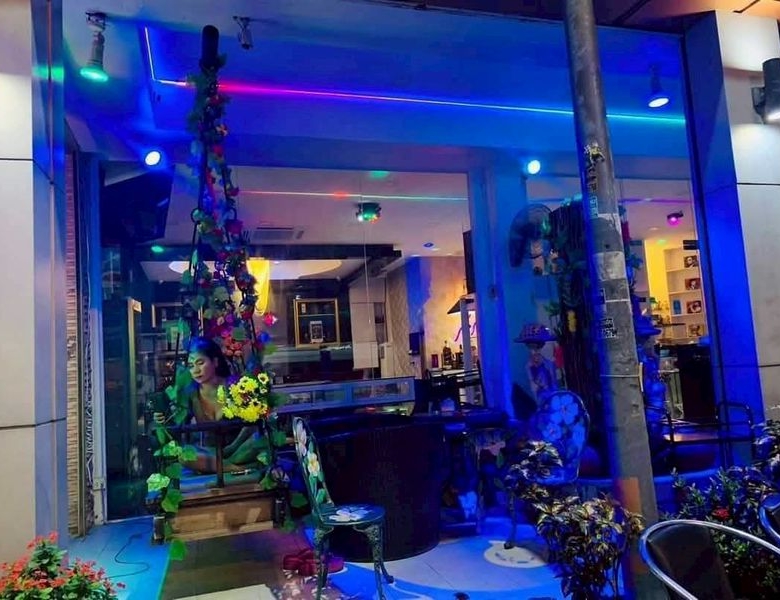Four – Story Commercial Building 57 SQM. @ Central Pattaya