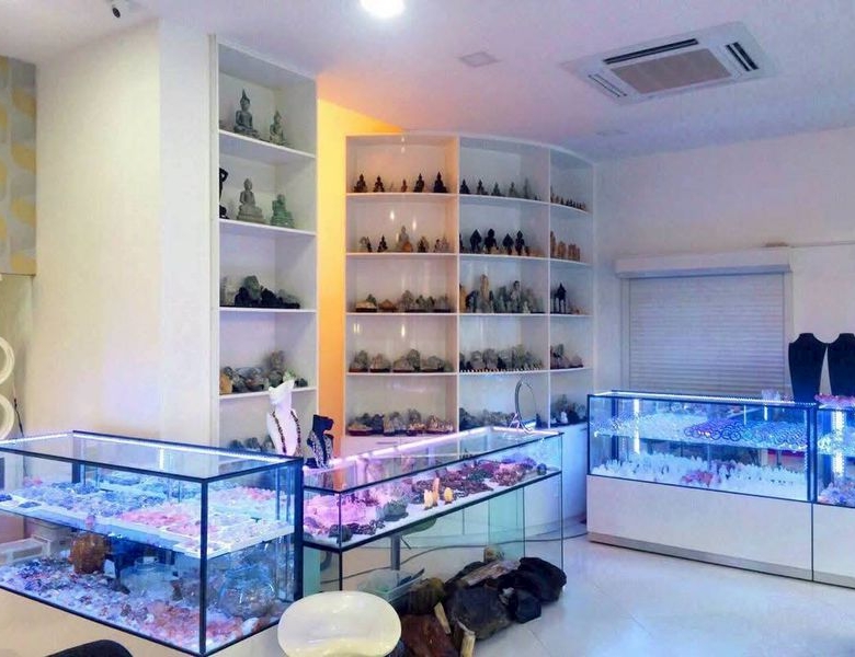 Four – Story Commercial Building 57 SQM. @ Central Pattaya