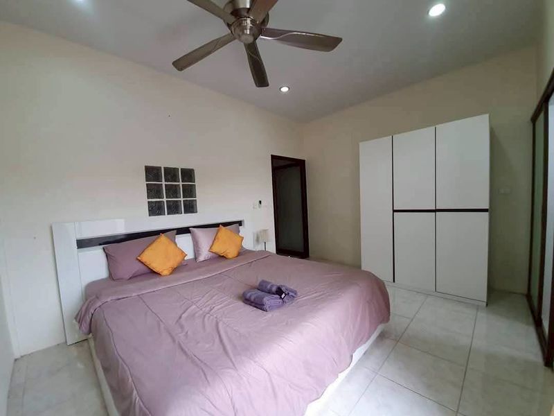 m800x1200 (9) Townhouse 2 Story 4 Bed, 5 Bath 18 SQW. @ Pratamnak Hill Soi 5