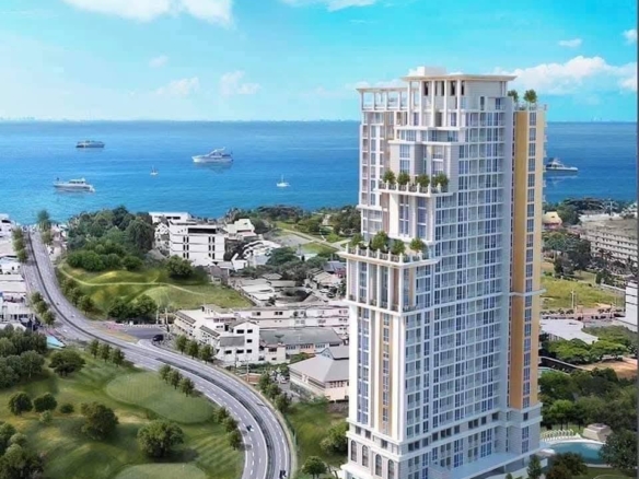 Convenient Access Condo 1 Bed, 1Bath 32 SQM. @ The Empire Tower Pattaya