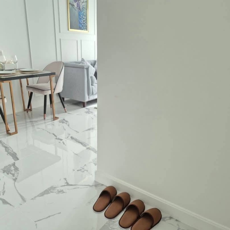 Convenient Access Condo 1 Bed, 1Bath 32 SQM. @ The Empire Tower Pattaya