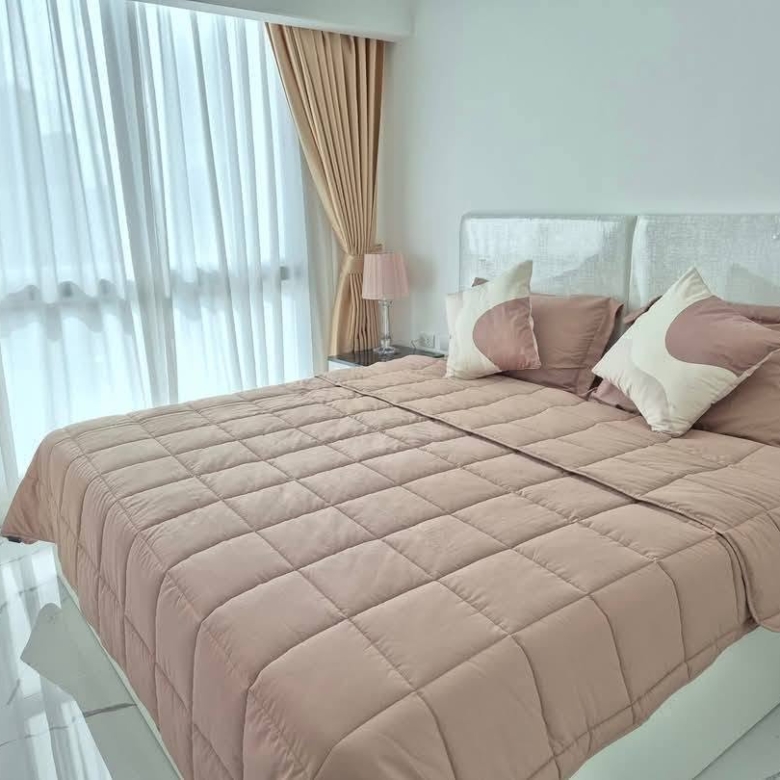 Convenient Access Condo 1 Bed, 1Bath 32 SQM. @ The Empire Tower Pattaya