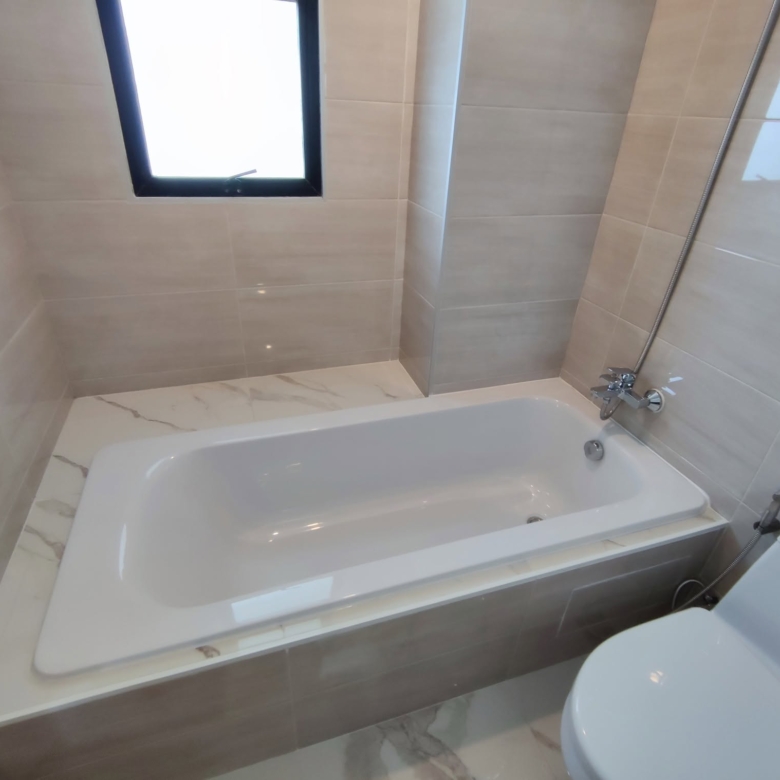 A Panoramic Ocean View Condo 4 Bed, 4 Bath 334 SQM. @ Royal Cliff Garden Pattaya