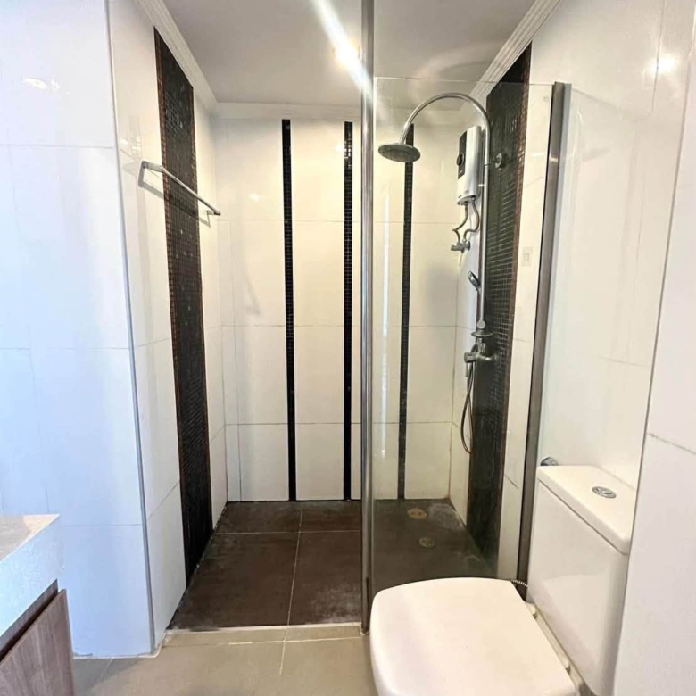 Contemporary Studio 35.37 SQM. @Amazon Condo Pattaya