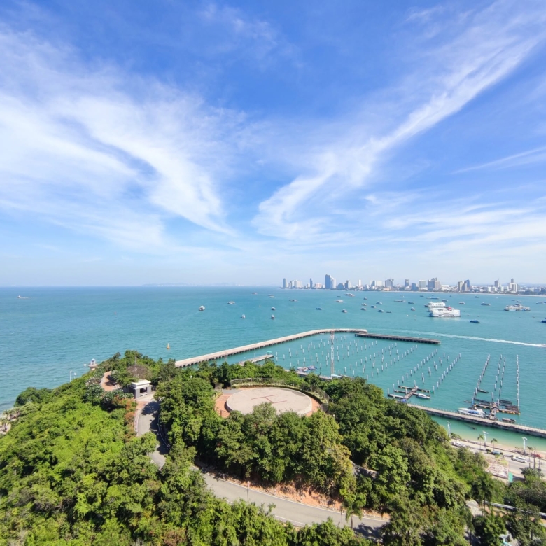 A Panoramic Ocean View Condo 4 Bed, 4 Bath 334 SQM. @ Royal Cliff Garden Pattaya