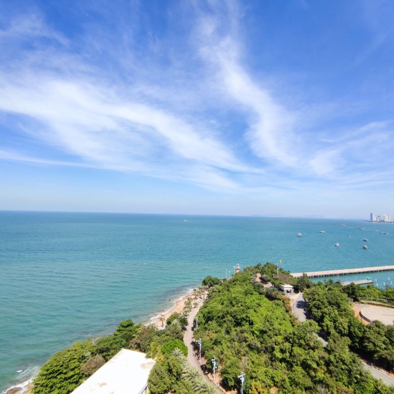 A Panoramic Ocean View Condo 4 Bed, 4 Bath 334 SQM. @ Royal Cliff Garden Pattaya
