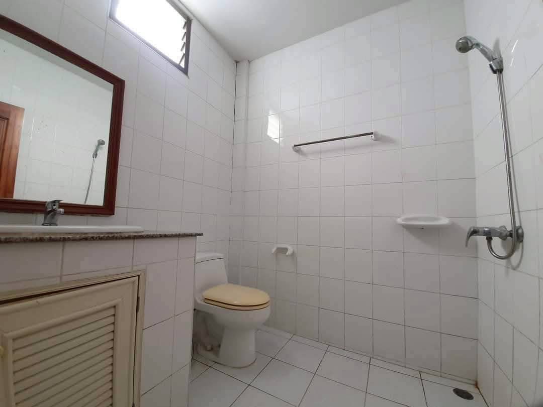 LINE_ALBUM_172026 _1_260701_34 Good Location Townhouse 4 Bed, 5 Bath 18 SQW. @ Pratamnak Hill Soi 5