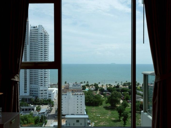 Panoramic Sea View Condo 1 Bed, 1 Bath 47 SQM. @ Riviera Jomtien