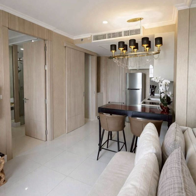 Luxury Condo 1 Bed, 1 Bath 35 SQM. @ Riviera Jomtien