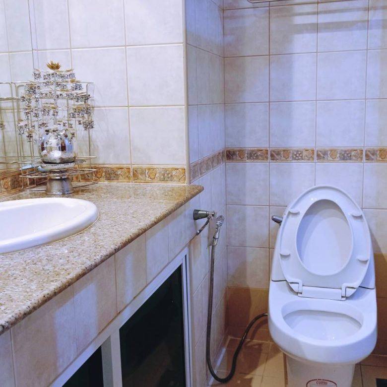 Convenient Access Studio 43 SQM. @ View Talay 2A