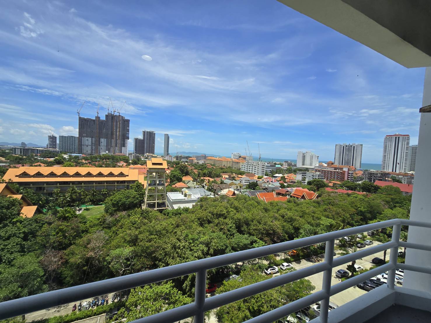 Serene Studio 45 SQM.@ View Talay 2B