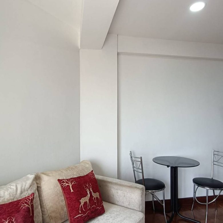  Vibrant Studio 33 SQM.@ Rimhat Condo