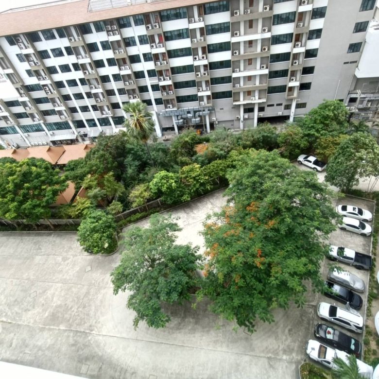 Newly Renovated Condo Studio 48 SQM. @ View Talay 7