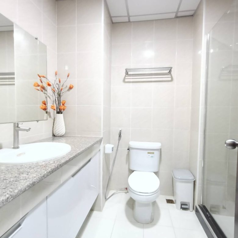 Newly Renovated Condo Studio 48 SQM. @ View Talay 7