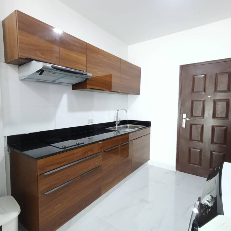 Newly Renovated Condo Studio 48 SQM. @ View Talay 7