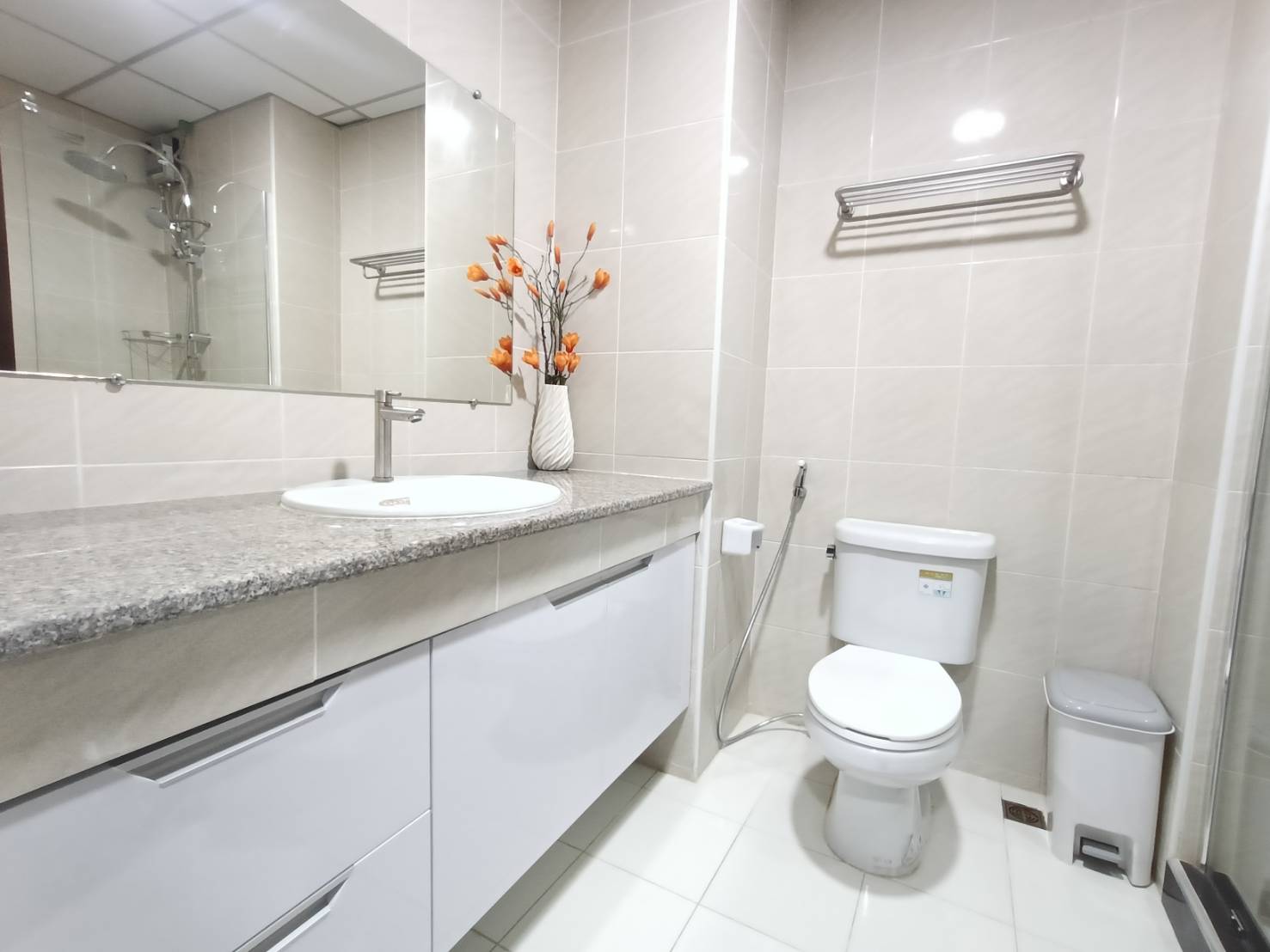Newly Renovated Condo Studio 48 SQM. @ View Talay 7