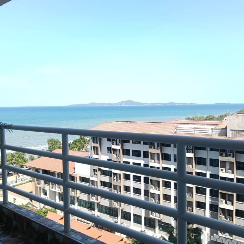 Newly Renovated Condo Studio 48 SQM. @ View Talay 7
