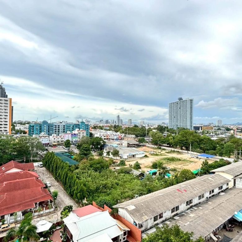 Peaceful Environment Condo 2 Bed, 2 Bath 115.41 SQM. @ View Talay 2B