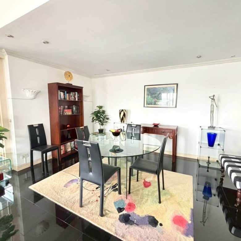 Peaceful Environment Condo 2 Bed, 2 Bath 115.41 SQM. @ View Talay 2B