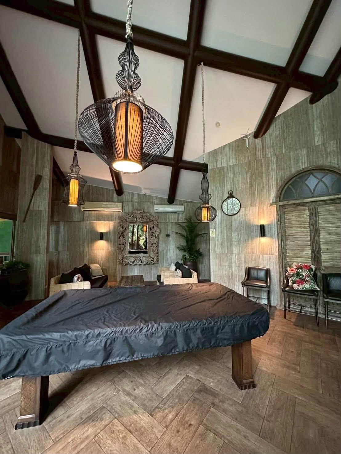 Convenient Transportation Condo 1 Bed, 1 Bath 36 SQM. @ The Riviera Wongamat Beach