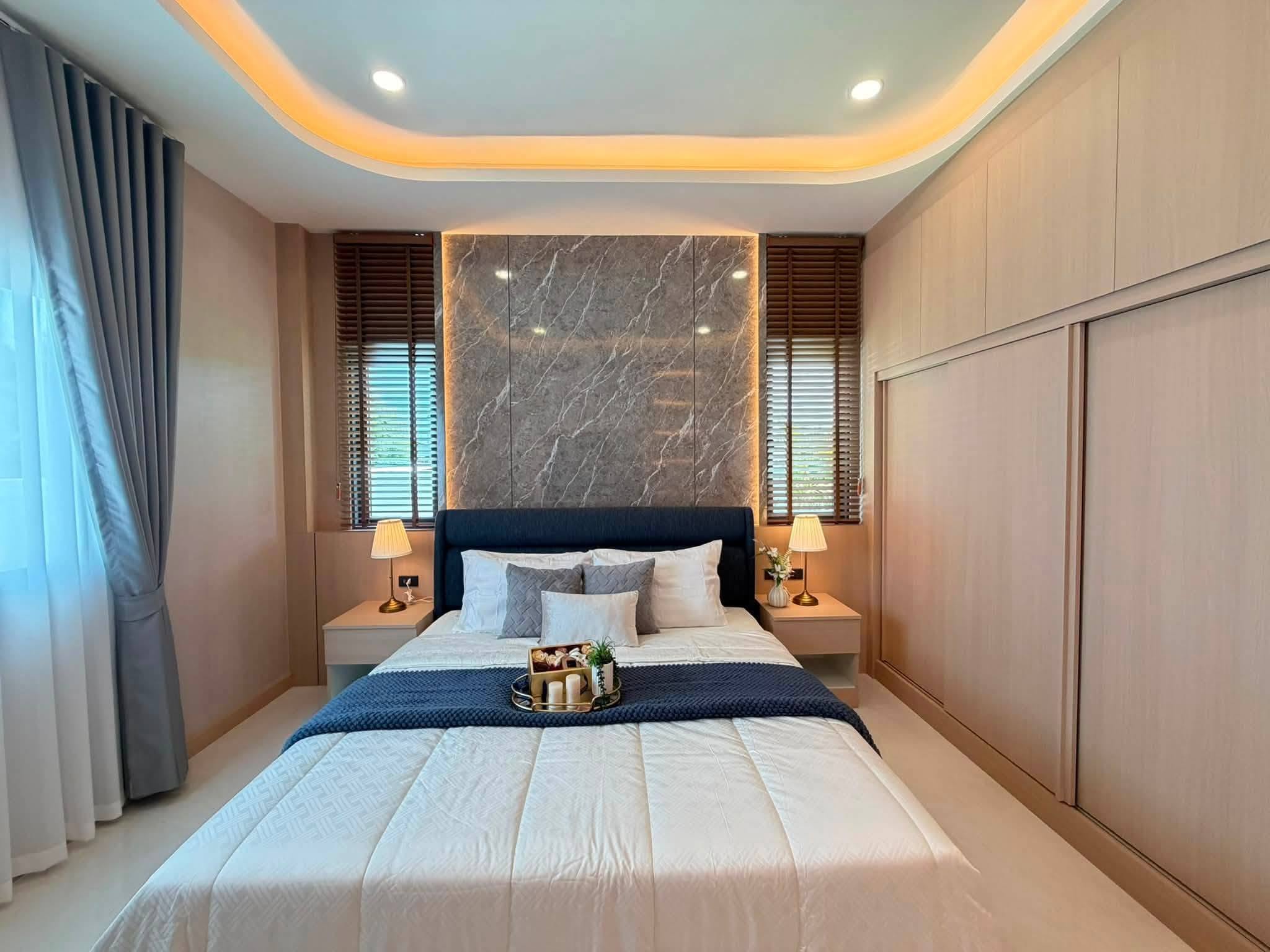 Stunning Pool Villa 4 Bed, 5 Bath 112 SQW. @ Huai Yai