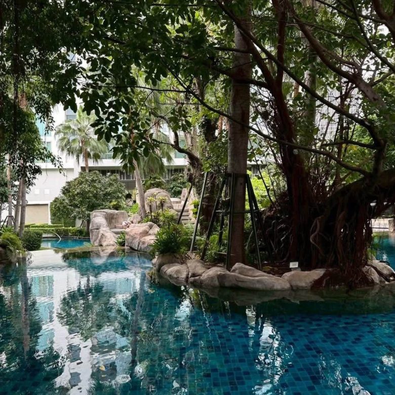 Convenient Transportation Condo 1 Bed, 1 Bath 36 SQM. @ The Riviera Wongamat Beach