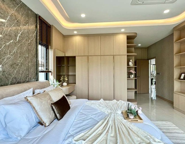 Stunning Pool Villa 4 Bed, 5 Bath 112 SQW. @ Huai Yai