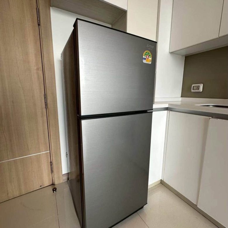 Convenient Transportation Condo 1 Bed, 1 Bath 36 SQM. @ The Riviera Wongamat Beach