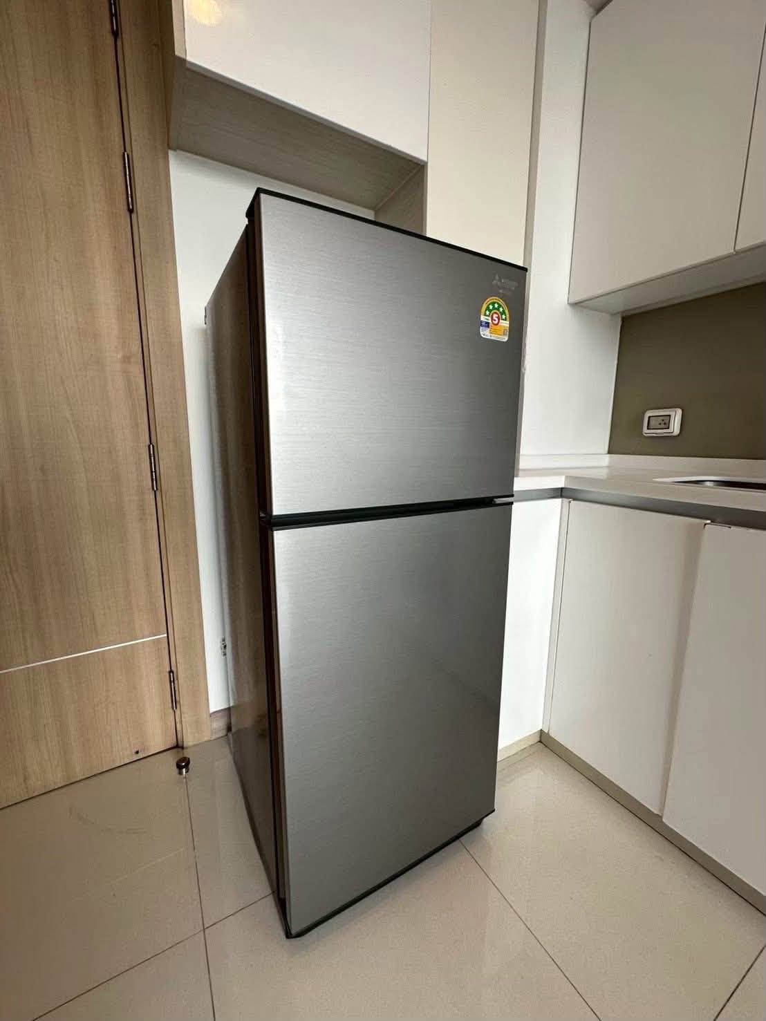 Convenient Transportation Condo 1 Bed, 1 Bath 36 SQM. @ The Riviera Wongamat Beach
