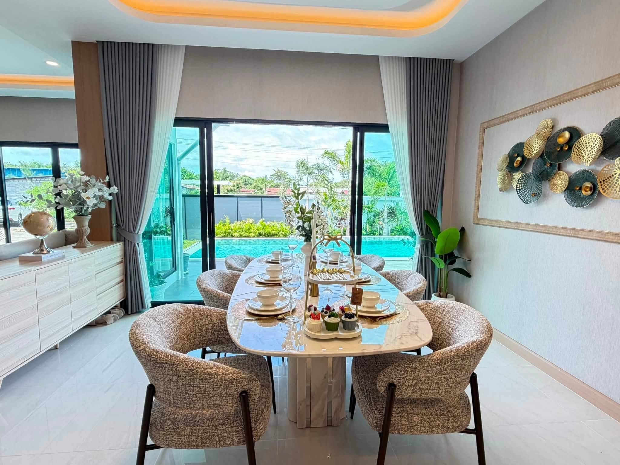 Stunning Pool Villa 4 Bed, 5 Bath 112 SQW. @ Huai Yai
