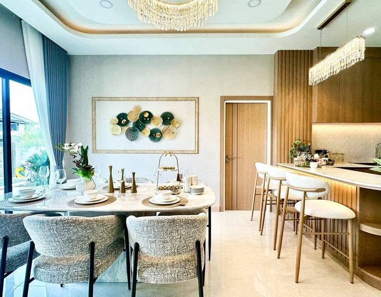 Stunning Pool Villa 4 Bed, 5 Bath 112 SQW. @ Huai Yai