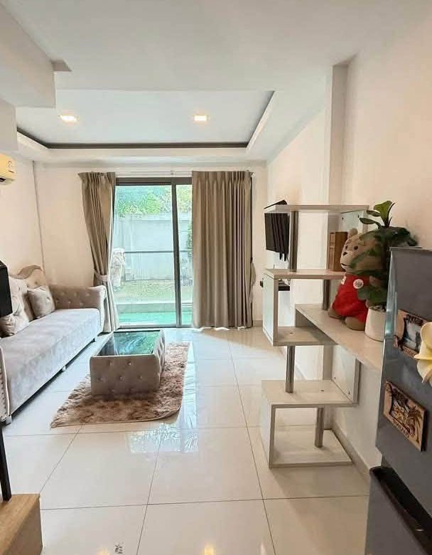 Loft Style Duplex Condo 48 SQM. @ Laguna Beach Resort 2