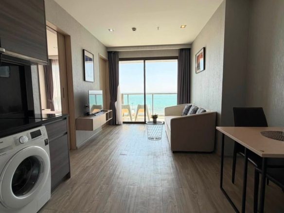 Premium Condo 1 Bed, 1 Bath 43.56 SQM. @ Aeras Condo
