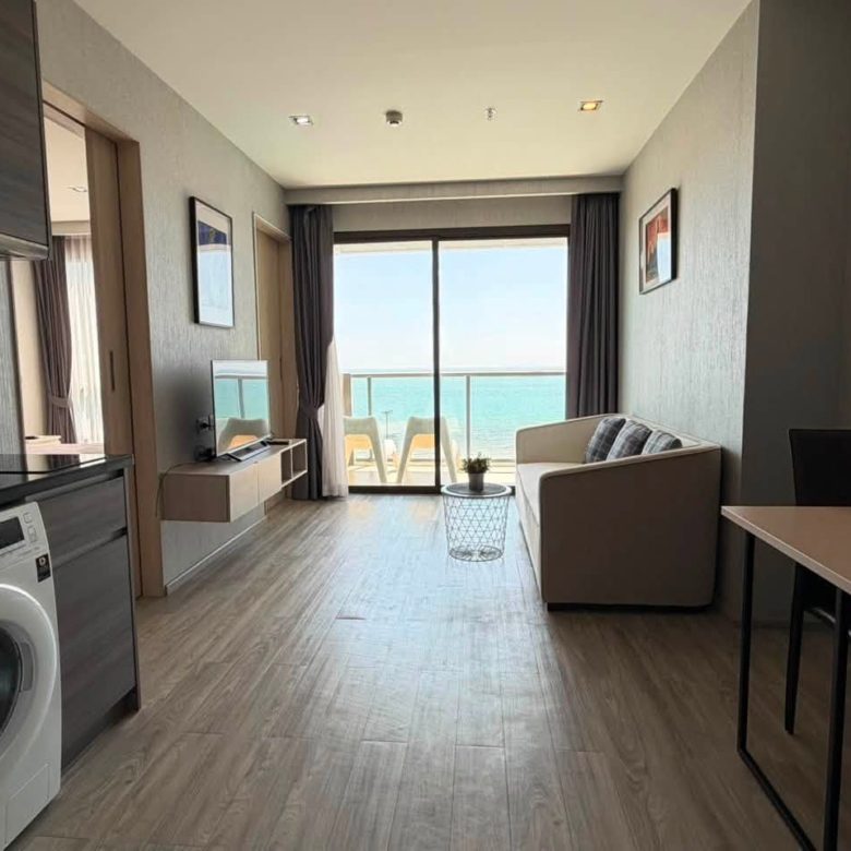 Premium Condo 1 Bed, 1 Bath 43.56 SQM. @ Aeras Condo