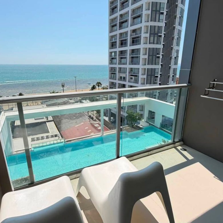 Premium Condo 1 Bed, 1 Bath 43.56 SQM. @ Aeras Condo