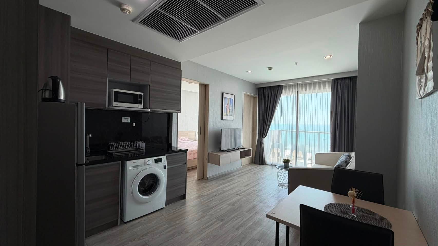 Premium Condo 1 Bed, 1 Bath 43.56 SQM. @ Aeras Condo