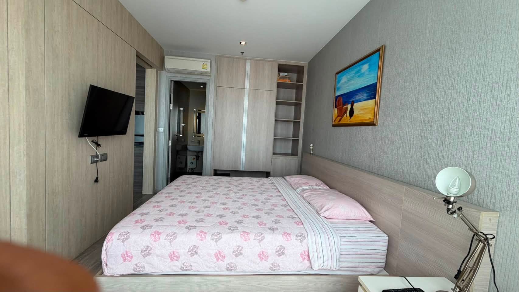 Premium Condo 1 Bed, 1 Bath 43.56 SQM. @ Aeras Condo
