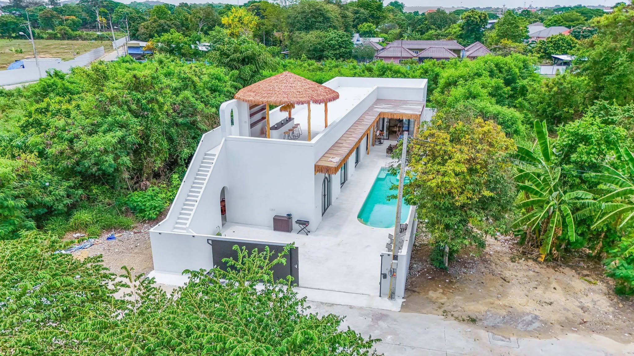 763156366_122122178265358308_1788232590289370024_n A Spacious Pool Villa 4 Bed, 5 Bath 105 SQW. @ Jomtien Area