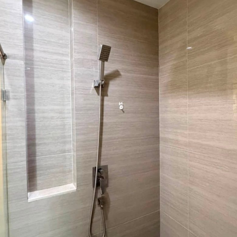 Premium Condo 1 Bed, 1 Bath 43.56 SQM. @ Aeras Condo