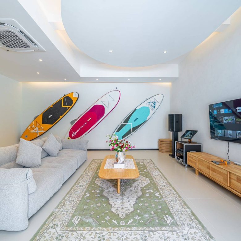 A Spacious Pool Villa 4 Bed, 5 Bath 105 SQW. @ Jomtien Area