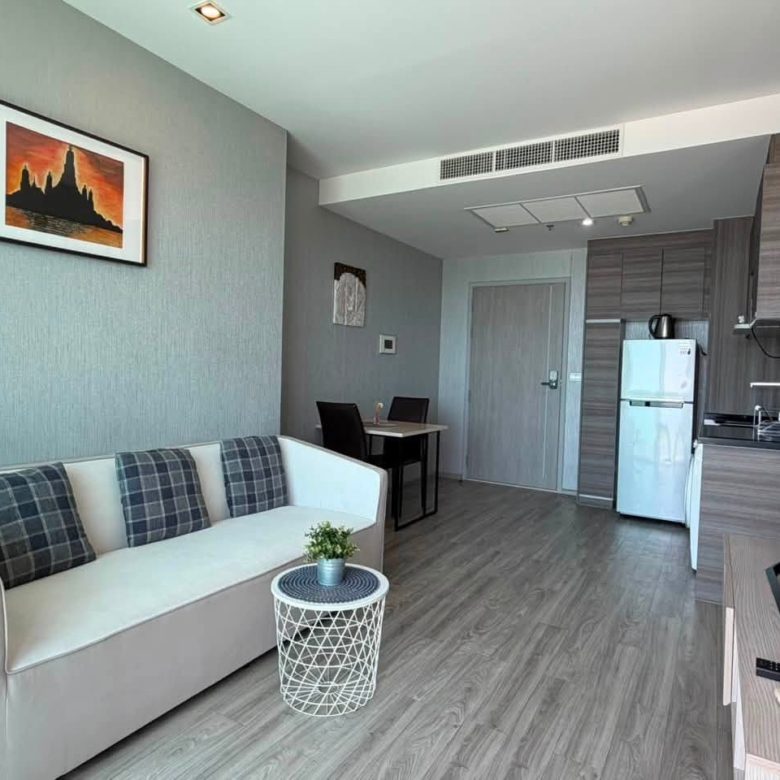 Premium Condo 1 Bed, 1 Bath 43.56 SQM. @ Aeras Condo